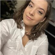 Profesora de castellano y catalán nativos. Con mucha carisma y ganas de enseñar